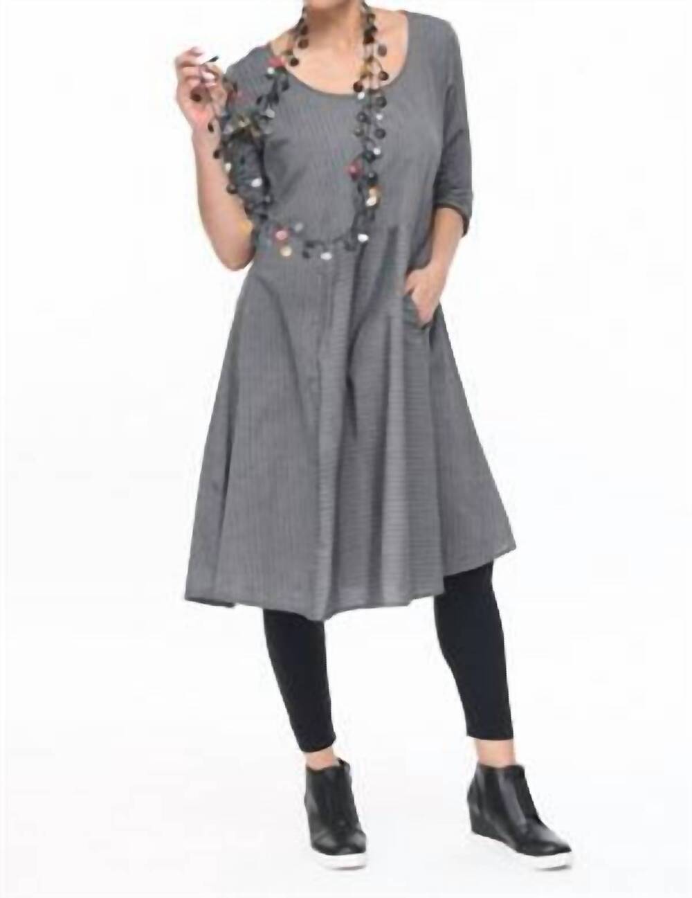NEW TULIP CLOTHING mel three-quarter sleeves dress in rockefeller stripe